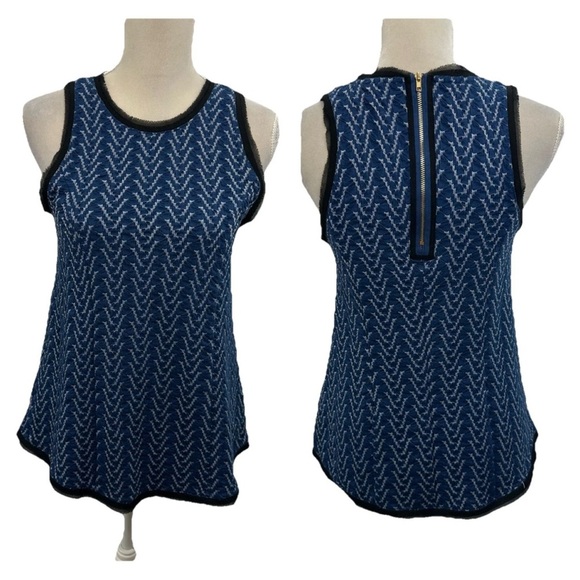 Anthropologie Tops - Anthropologie Postmark Sleeveless Blouse Blue Textured Dressy Quilted Size Small